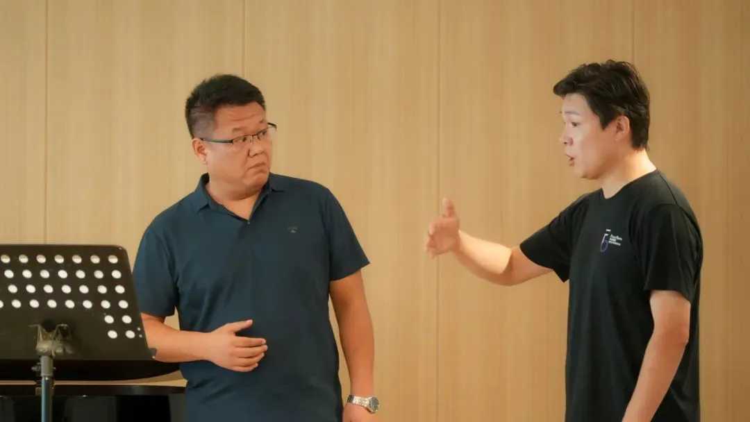 控卫如何通过视频学习提高技术水平_1